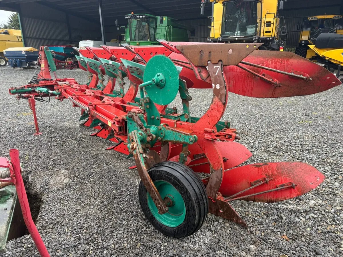 KVERNELAND ES 85 200 5 FURROW - Image 2