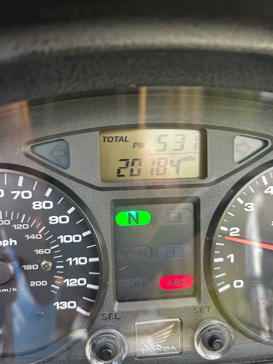 Honda Deauville NT700 - Image 2