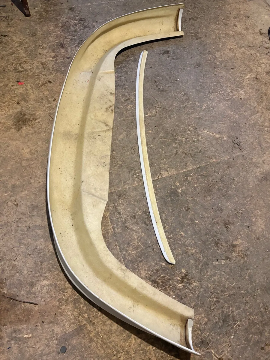 Vw Passat splitter/rear lip spoiler - Image 2