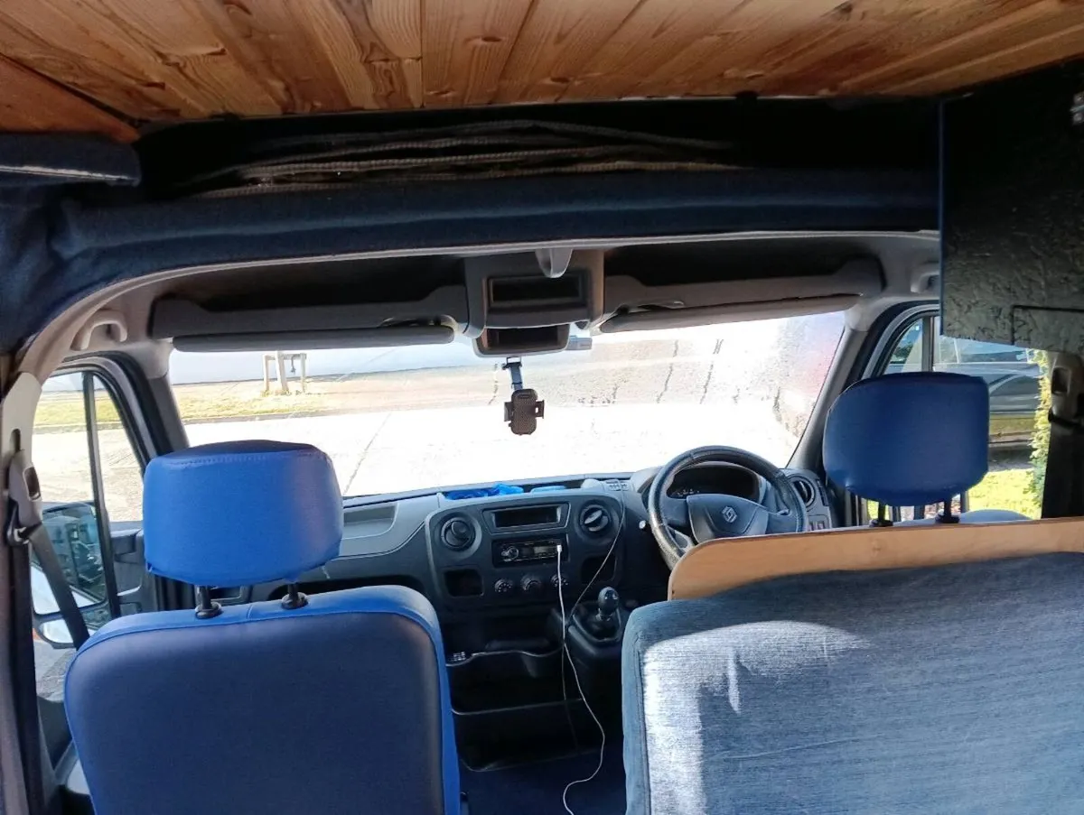 Renault master 6.5 meter - Image 3