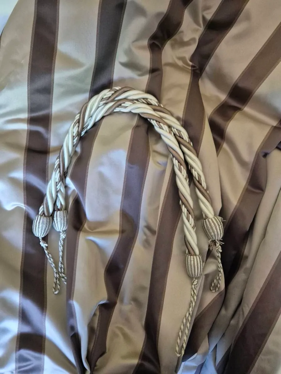Handmade curtains - Image 3