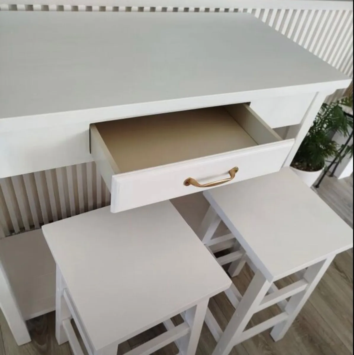 Breakfast Bar/Island - Image 4