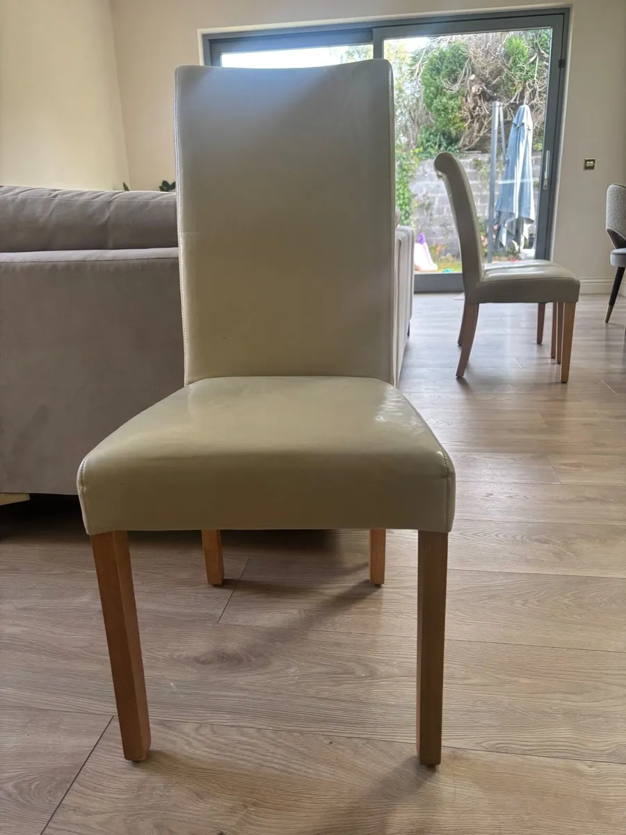 Set of 6 Dining Chairs – Great Condition (Douglas) - Image 2