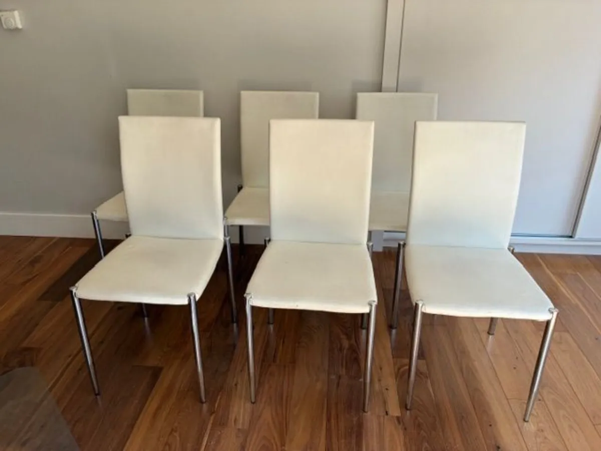 FREE set of six dining chairs - Image 1