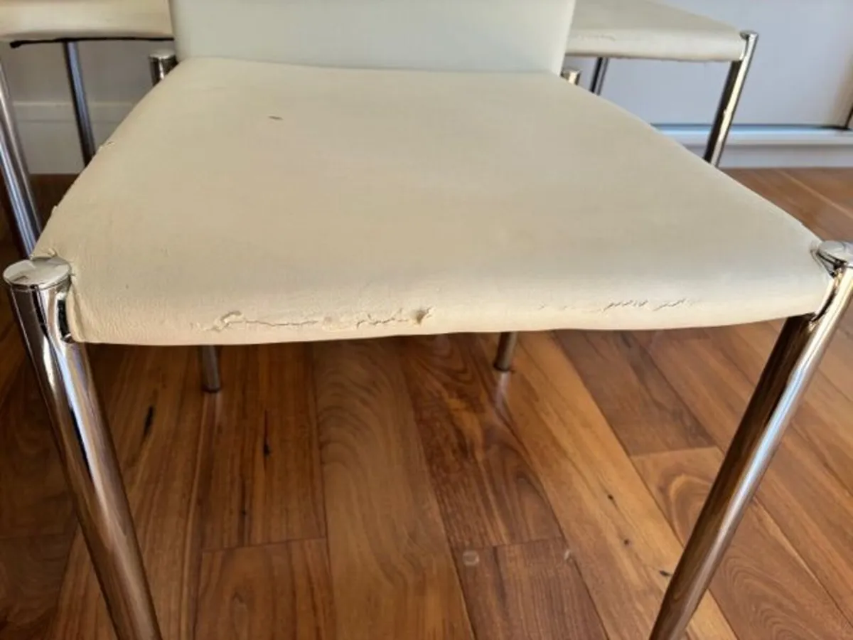 FREE set of six dining chairs - Image 4