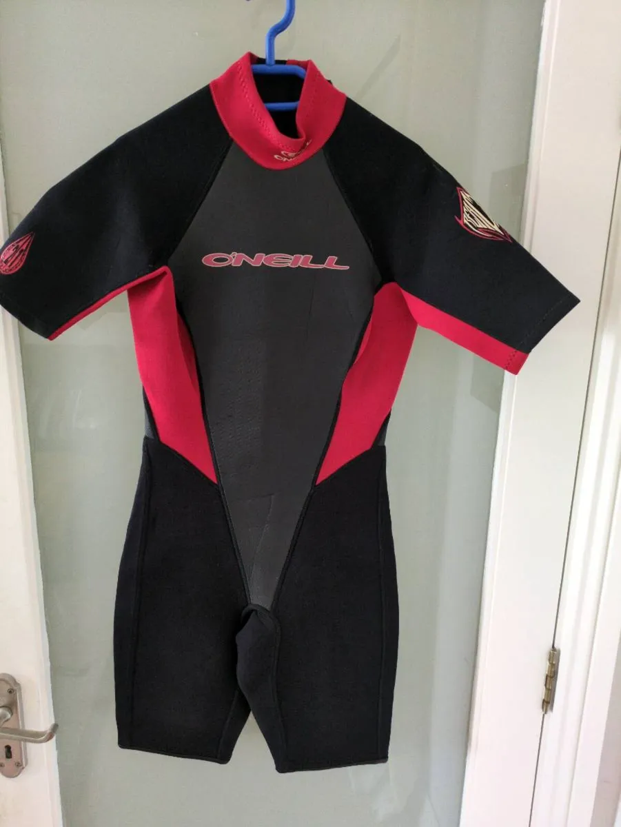 O'Neill short wetsuit 2/1mm UK 8 - Image 1