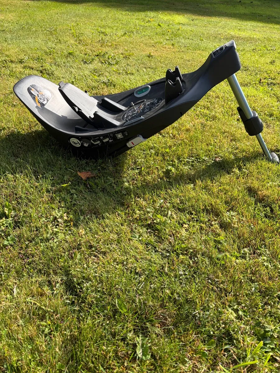CYBEX Base Swivel ISOFIX Base - Image 2