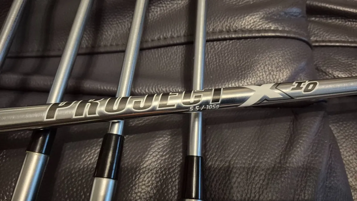 Mizuno JPX 921 Hot Metal irons for sale - Image 3