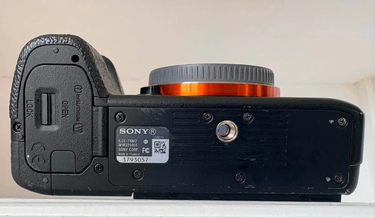 Sony A7R ii Camera Body - Image 3