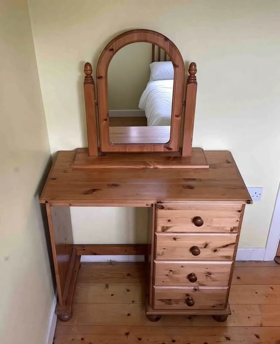 Wooden Dressing Table With Matching Arched Mirror - Image 2
