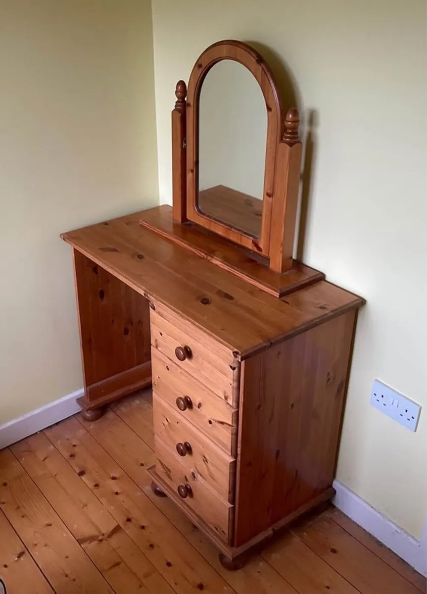 Wooden Dressing Table With Matching Arched Mirror - Image 1