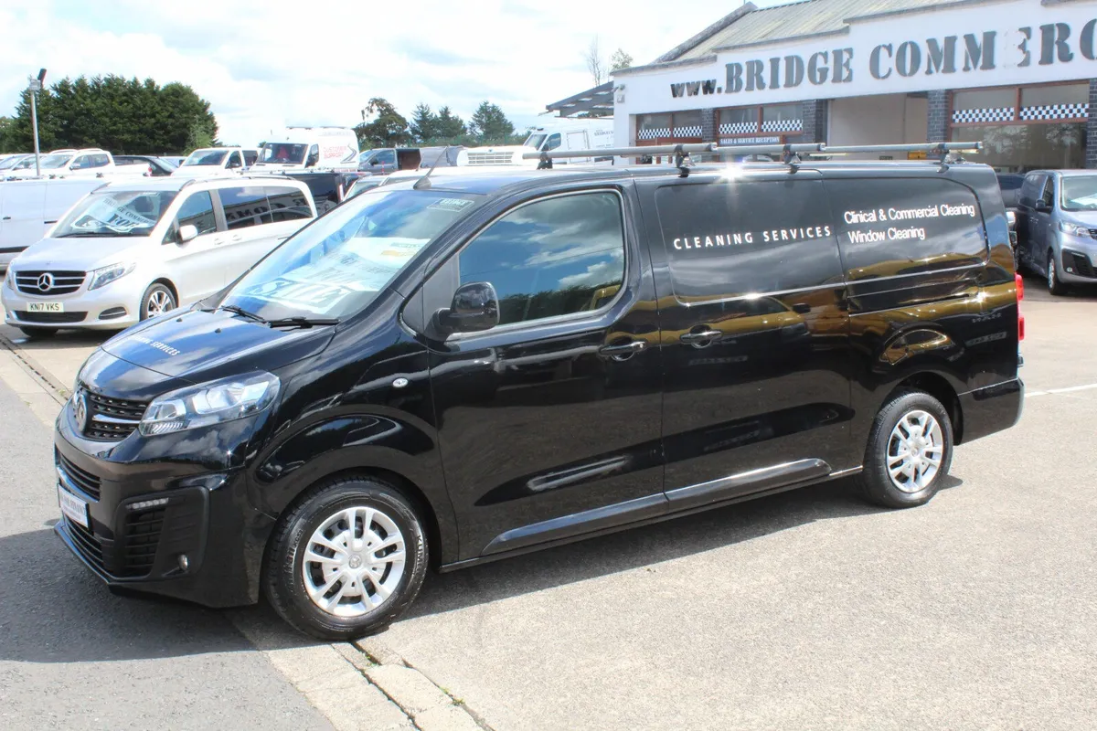 2023 Vauxhall Vivaro 3100 L2H1 Window Wash Van - Image 3