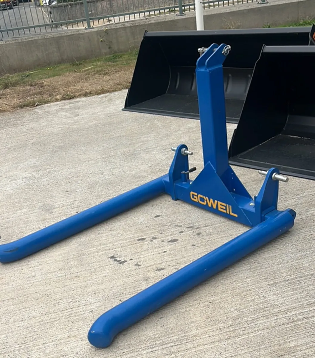 Deal of the Week! Goweil BTGME Bale Fork - Image 1