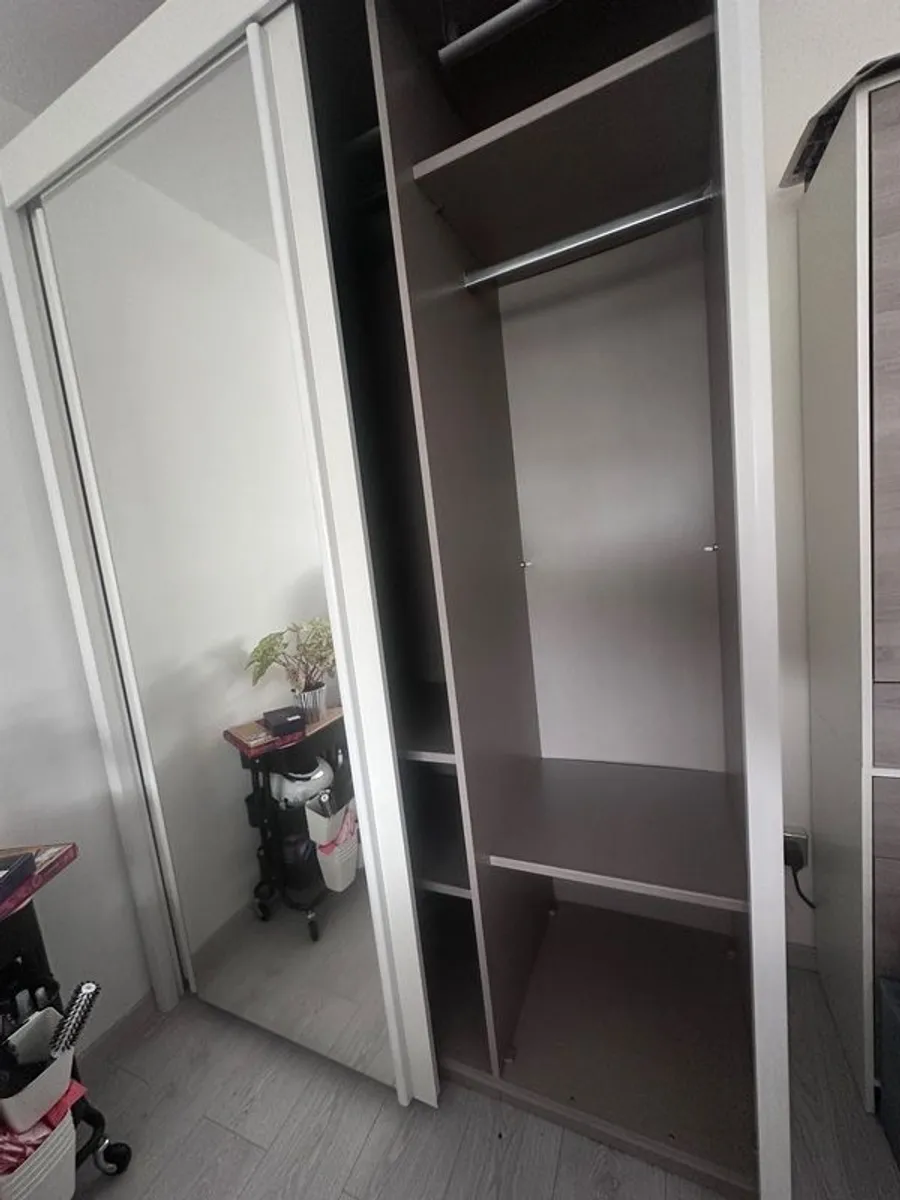 wardrobe white 150x210x65 - Image 4