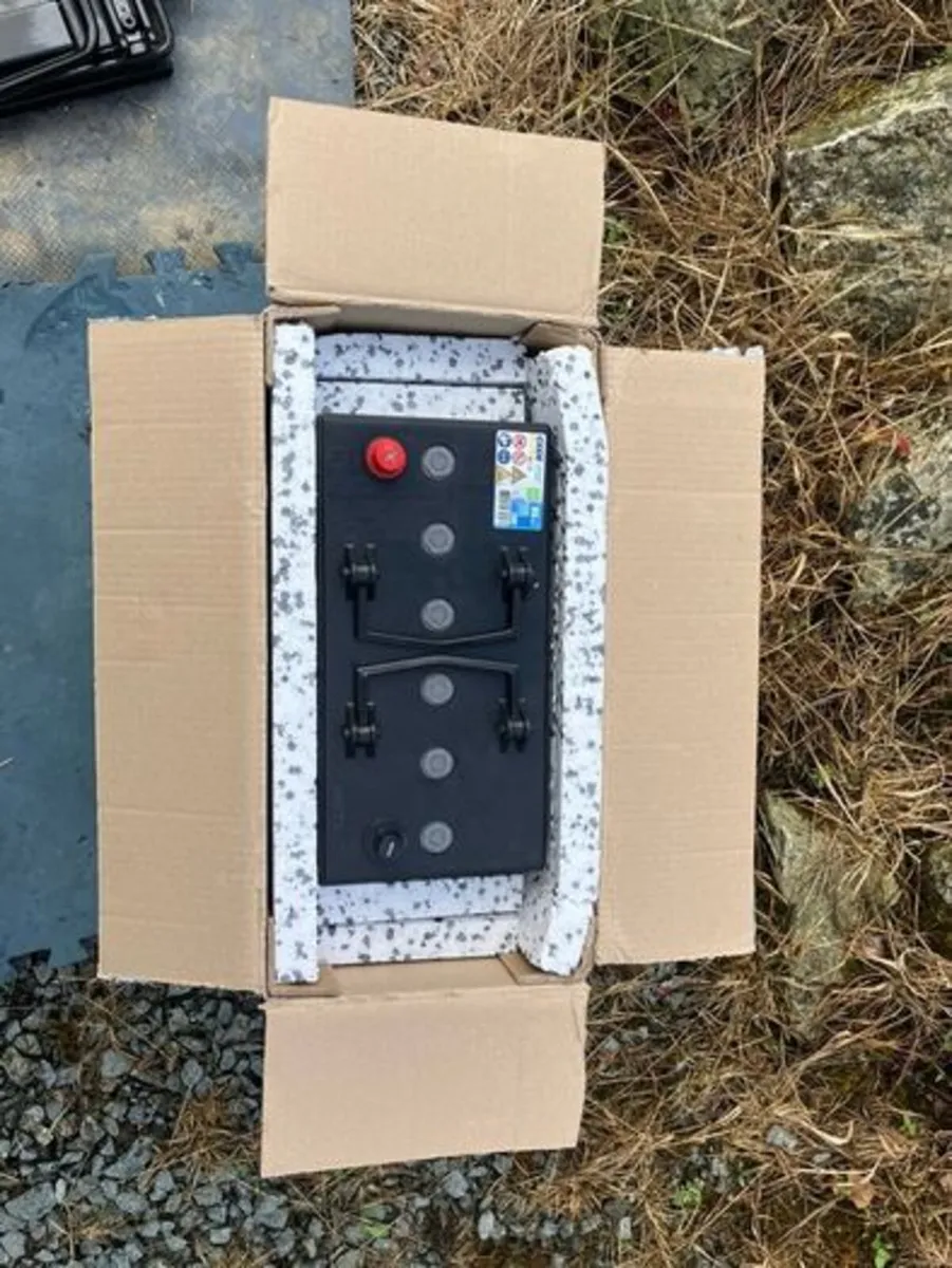 Camper Battery NEW. UNUSED. - Image 3