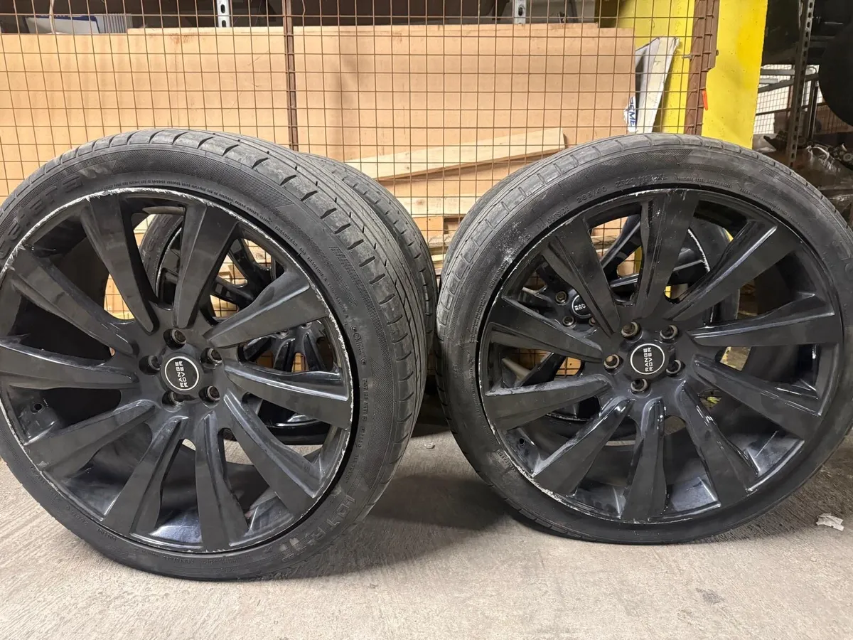 Range Rover 23 inch tyres 🛞 - Image 2