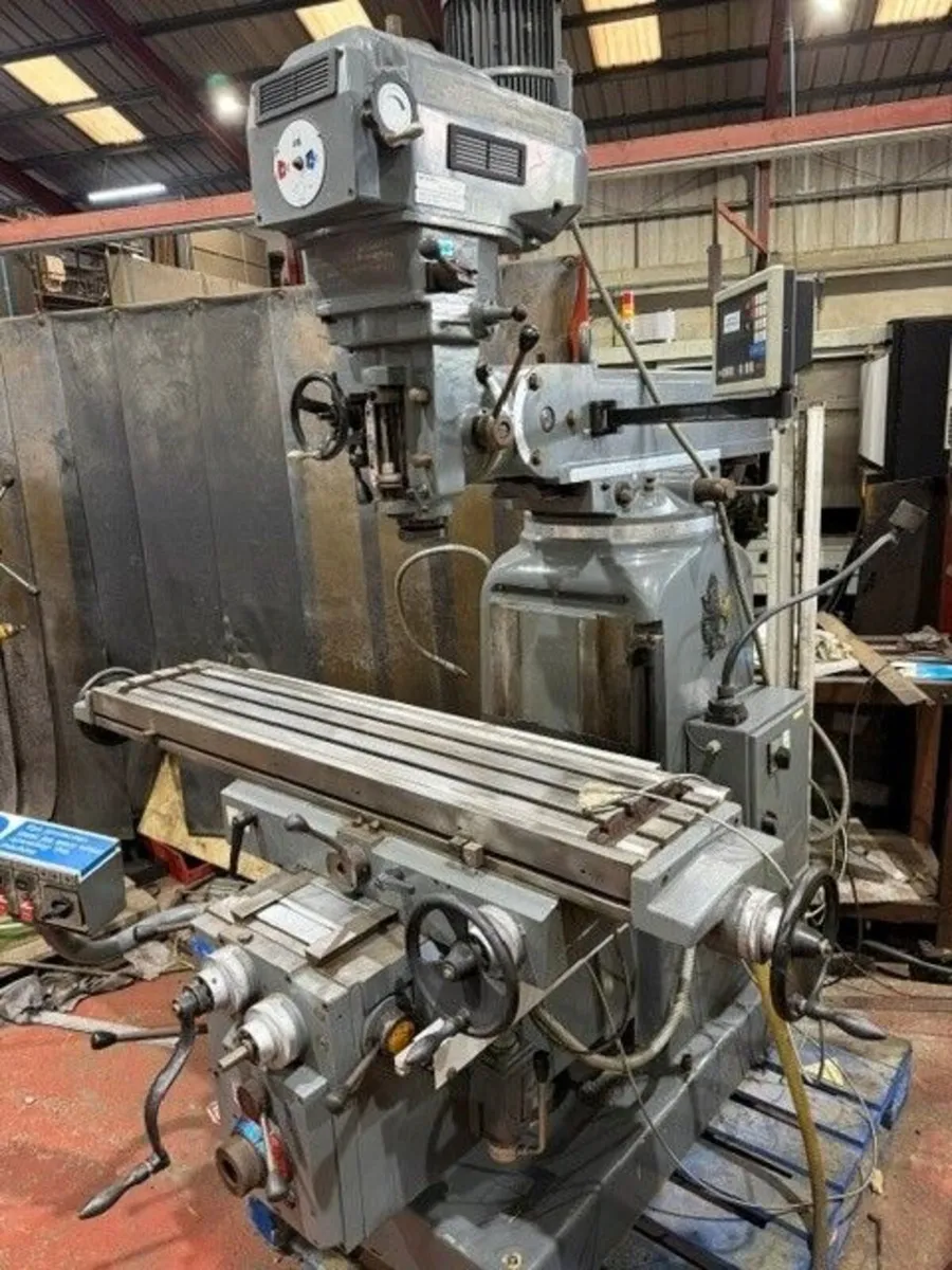 AJAX TURRET MILL / MILLING MACHINE - Image 1