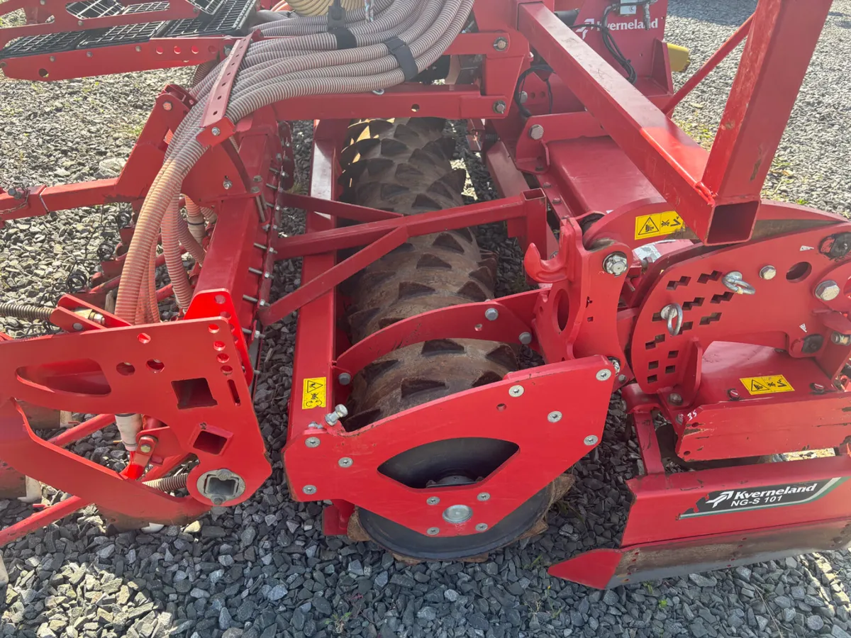 Kvernland 4mtr one pass unit - Image 4