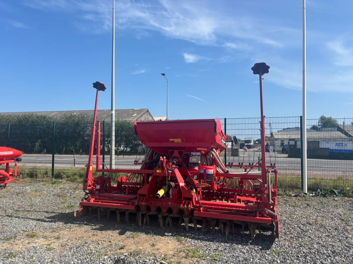 Kvernland 4mtr one pass unit - Image 1