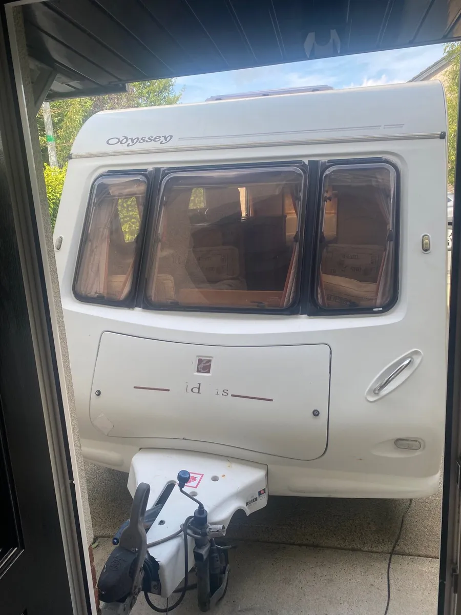 Caravan - Image 1