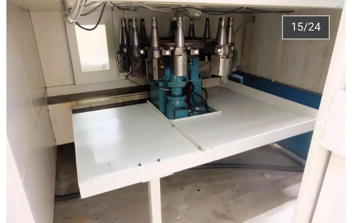 WEBSTER AND BENNET 72" VERTICAL LATHE - Image 4