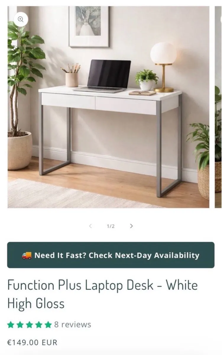 White desk / white makeup table