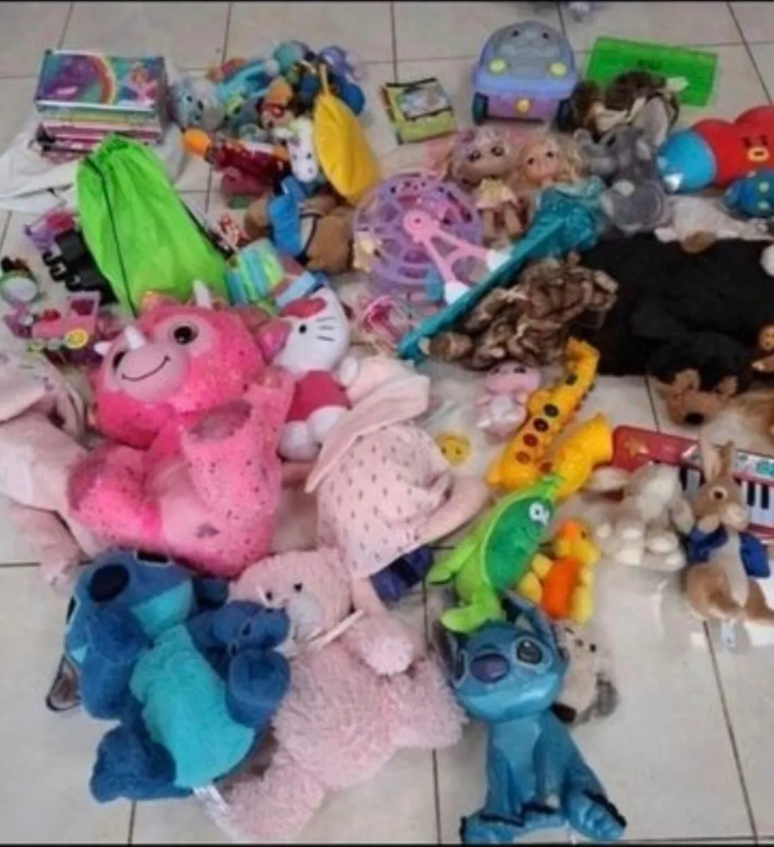 Toy bundle - Image 1
