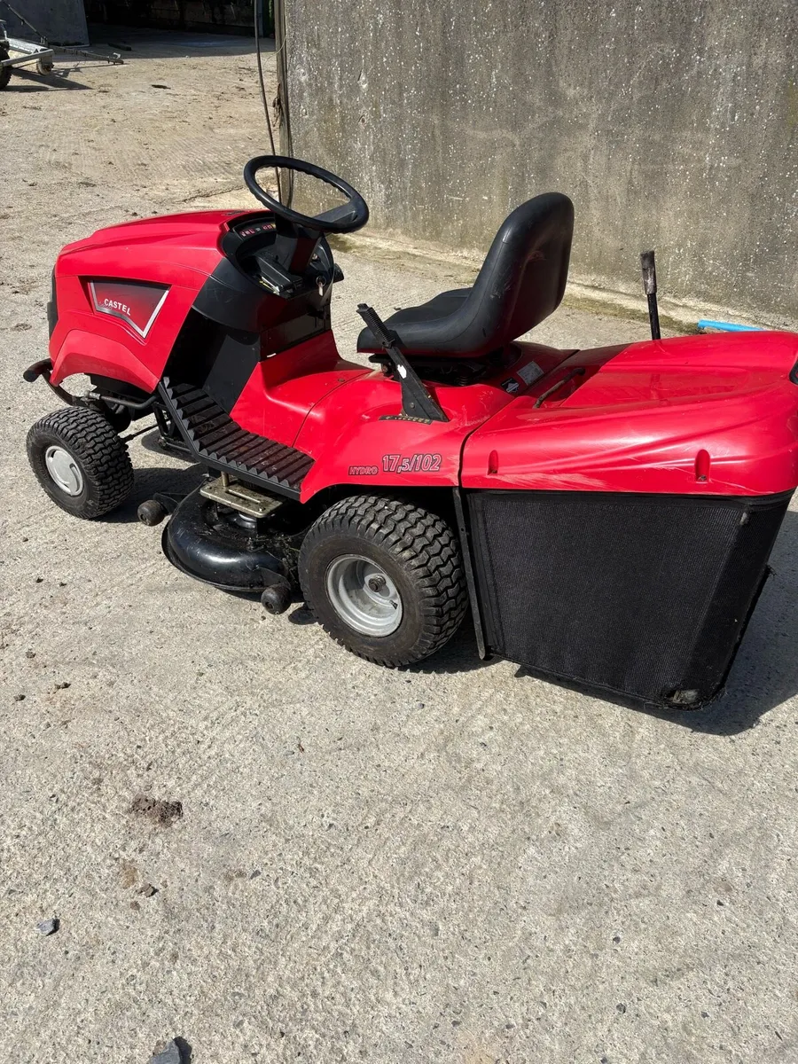 Castle garden Ride on Mower - Image 1