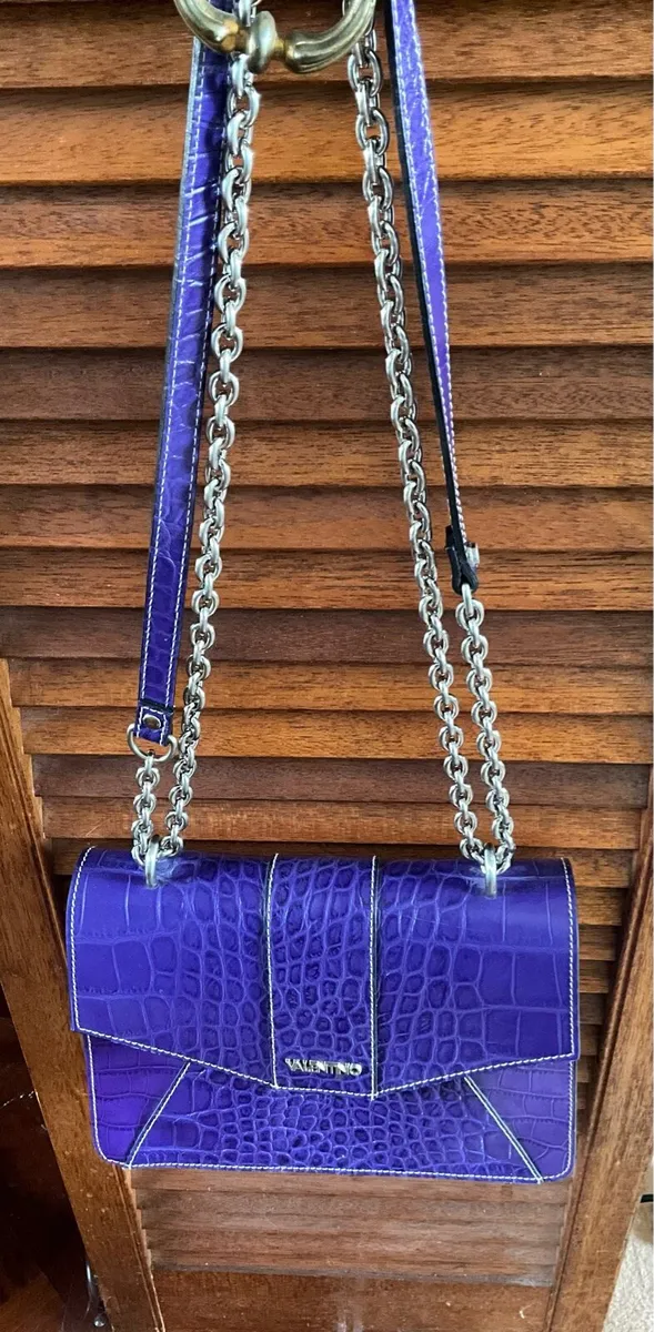 Vintage Valentino Handbag - Image 4