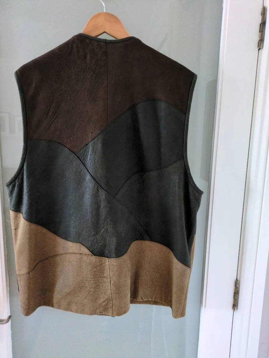 Vintage traditional Bavarian-style Waistcoat - Image 2