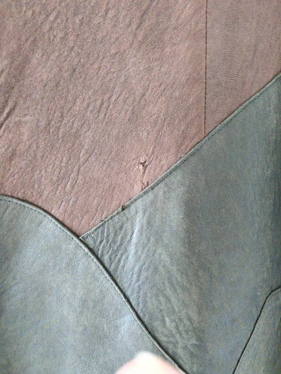 Vintage traditional Bavarian-style Waistcoat - Image 3