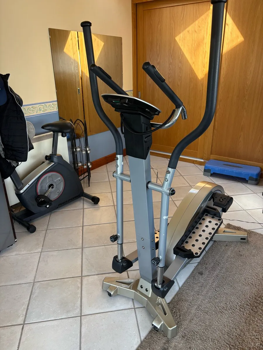 Elliptical Cross Trainer & Treadmill for Sale - Image 2