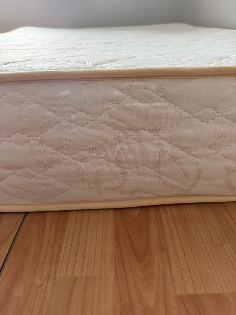 Double mattress - Image 4