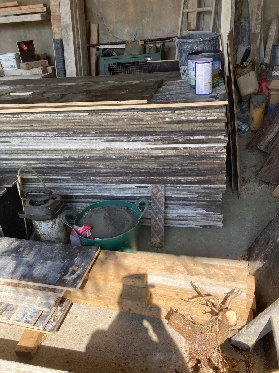Shuttering plywood