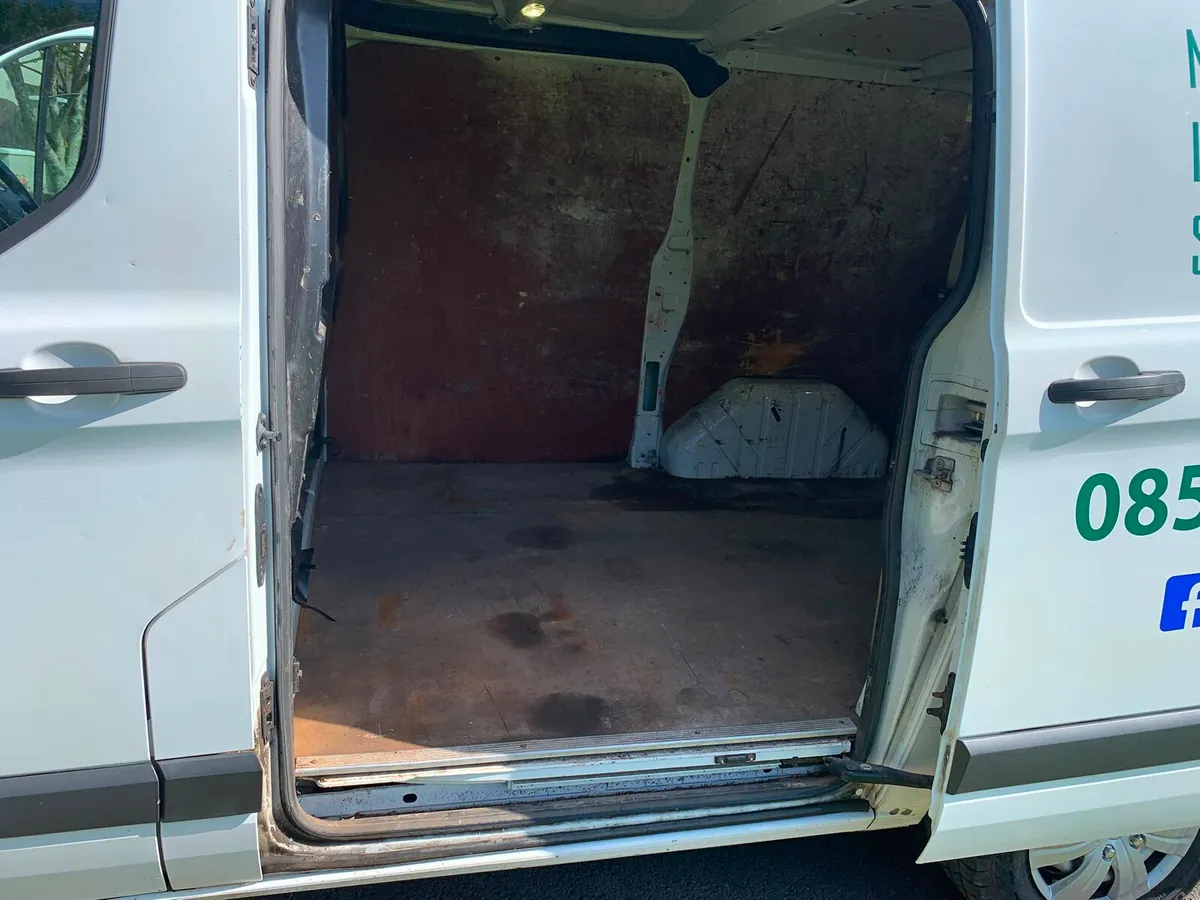 Ford transit custom swb 172 - Image 3