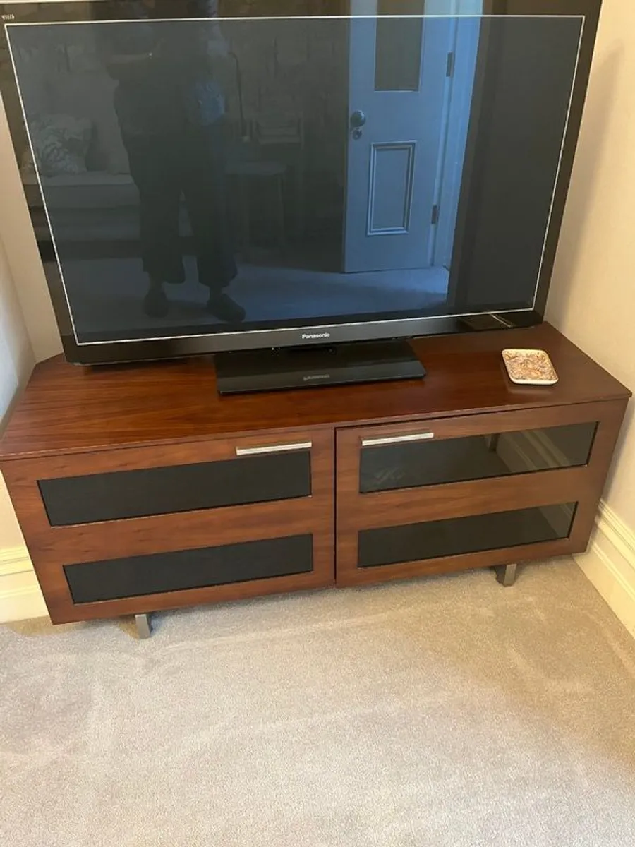 TV unit - Image 2