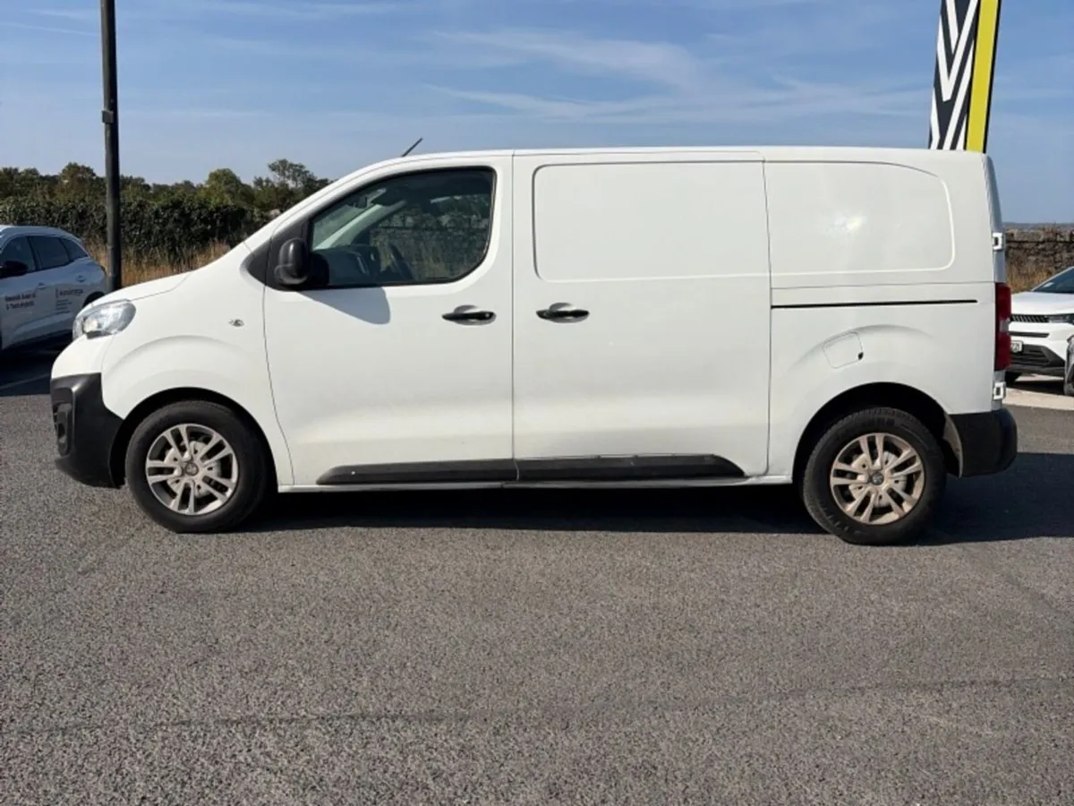Peugeot Expert 2.0litre twin slider EX VAT PRICE D - Image 4