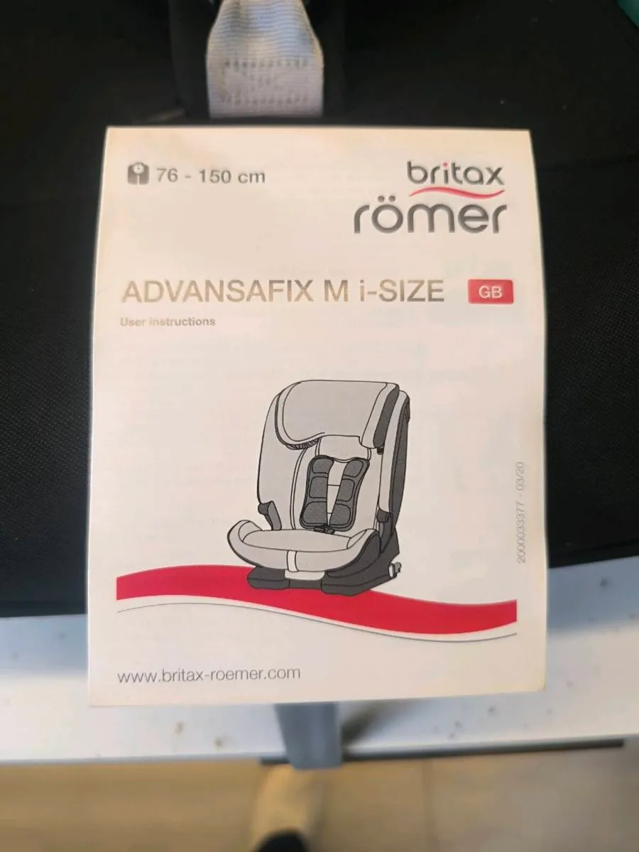 Britax Römer ADVANSAFIX M  i-SIZE - Image 1