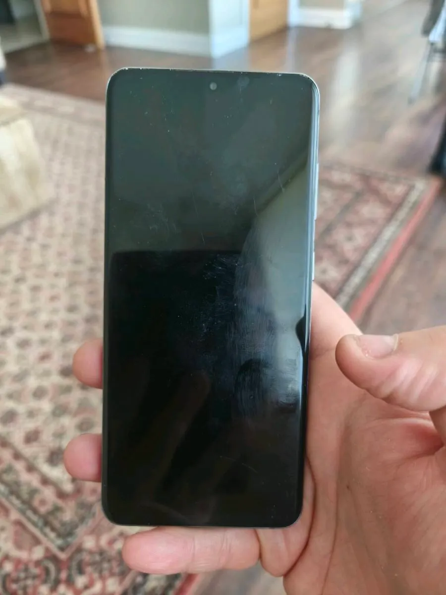 Samsung galaxy S20 - Image 1