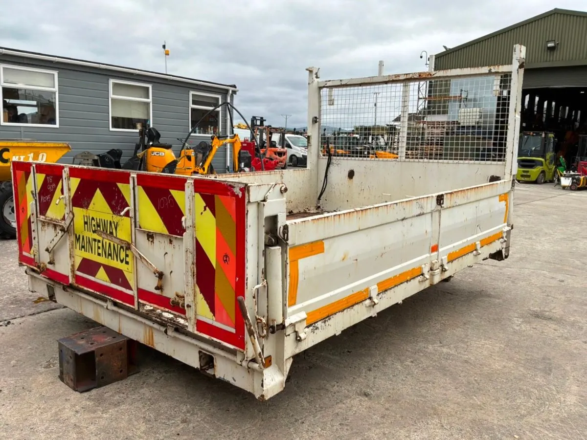 Demountable insulated dropside tipping body......1 - Image 4