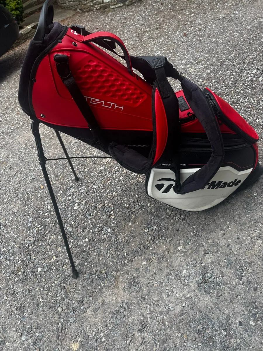 Taylormade golf bag - Image 3