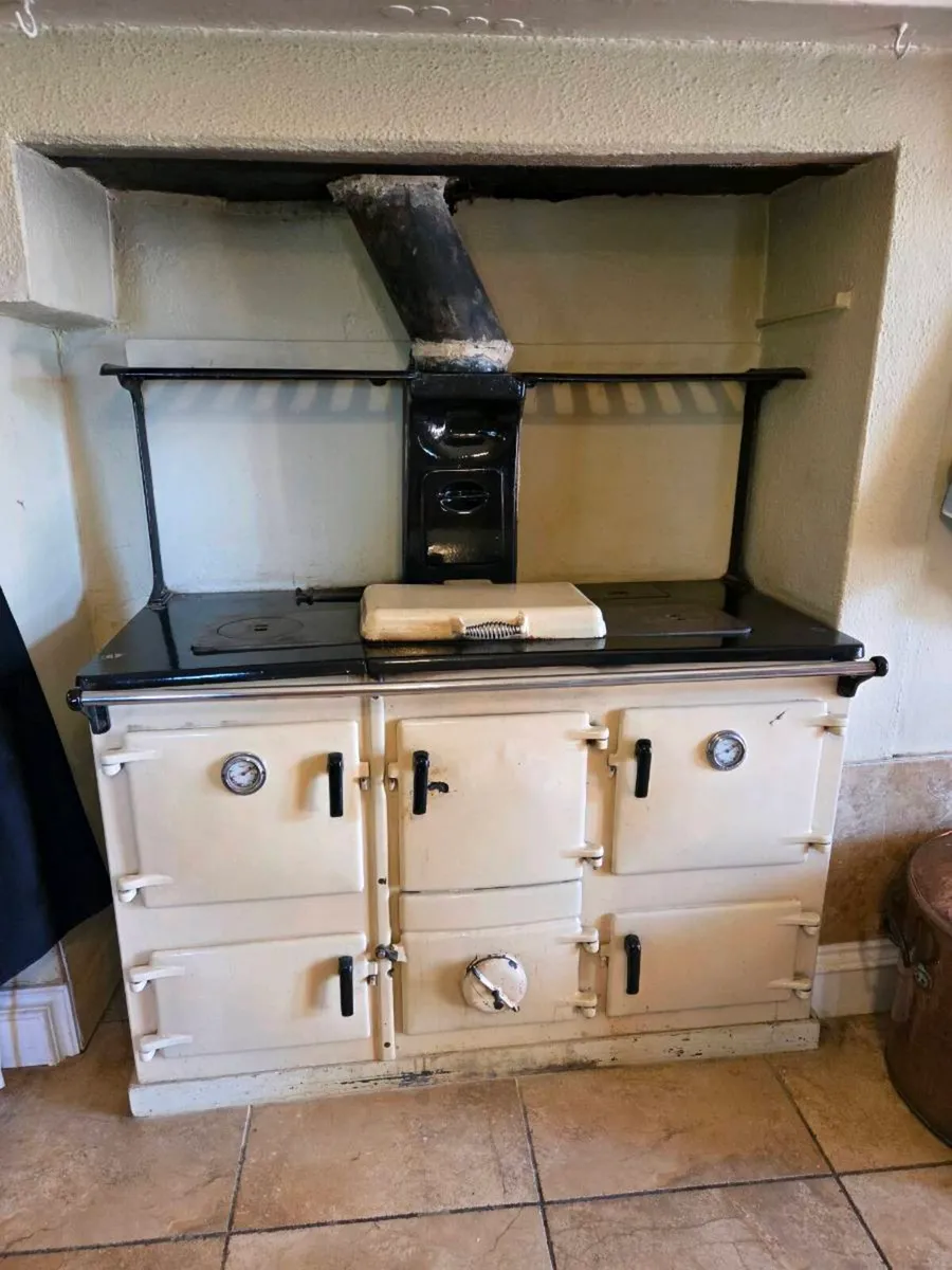 Rayburn solid fuel double oven range