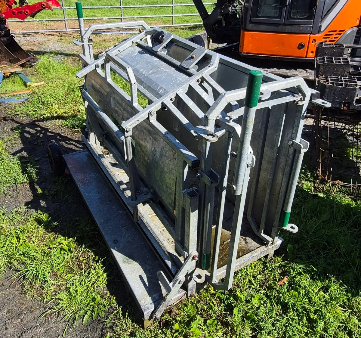 Condon roll over crate - Image 1