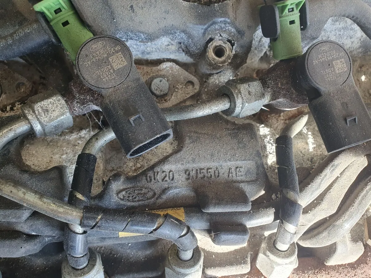 Ford custom 2.0 engine - Image 2