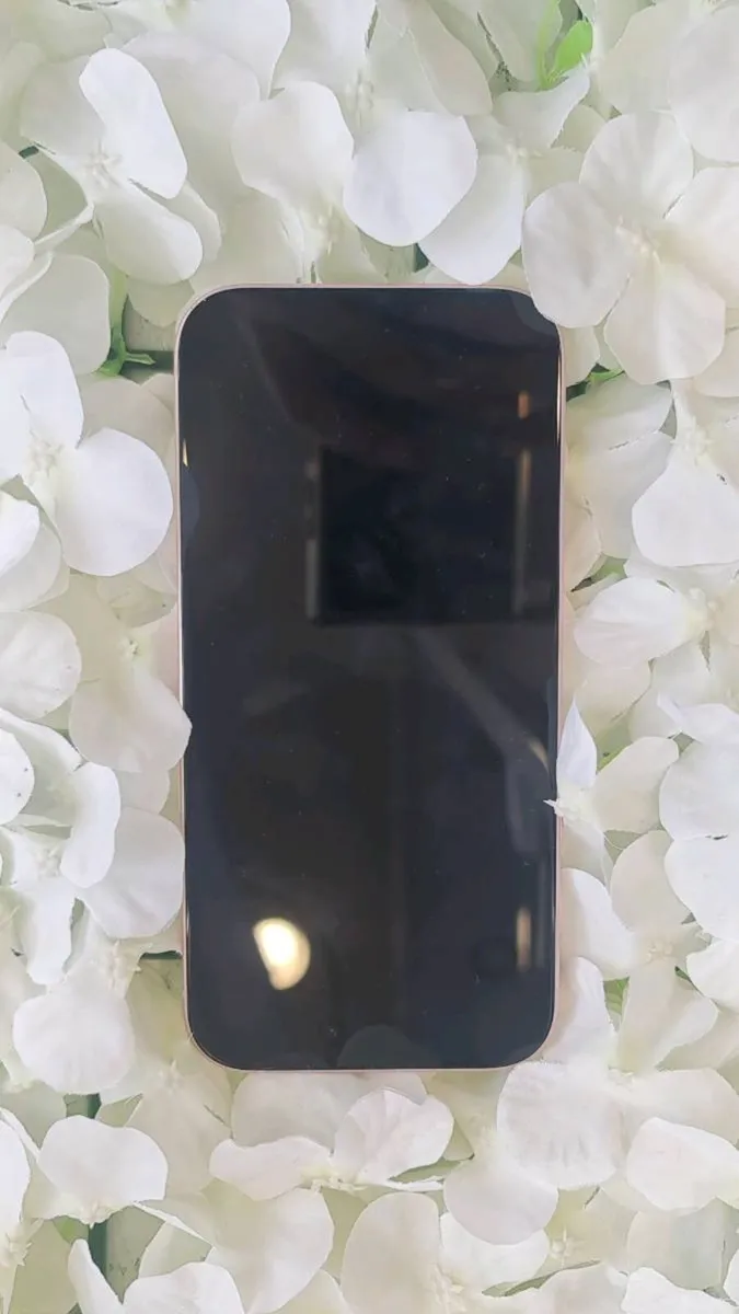 IPHONE 15 128GB PREMIUM 1 YEAR WARRANTY - Image 3