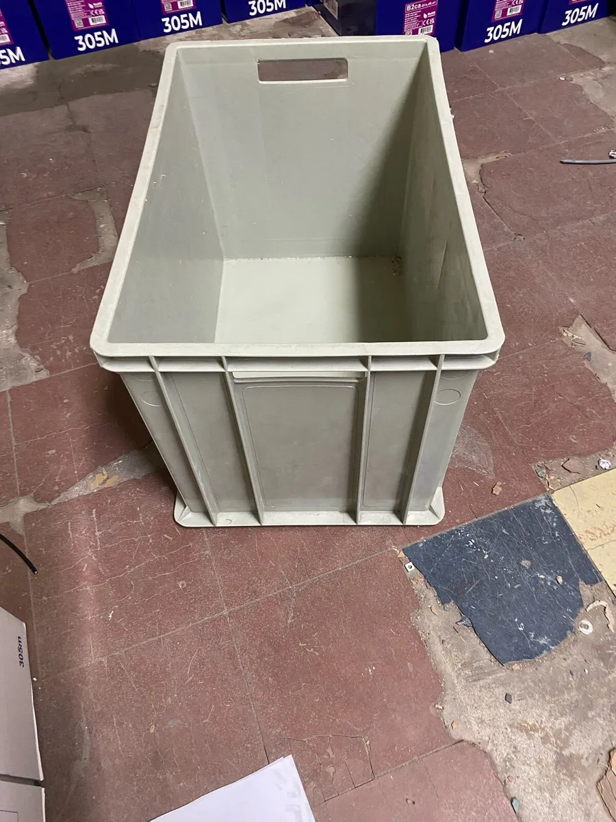 Large boxes - Image 2