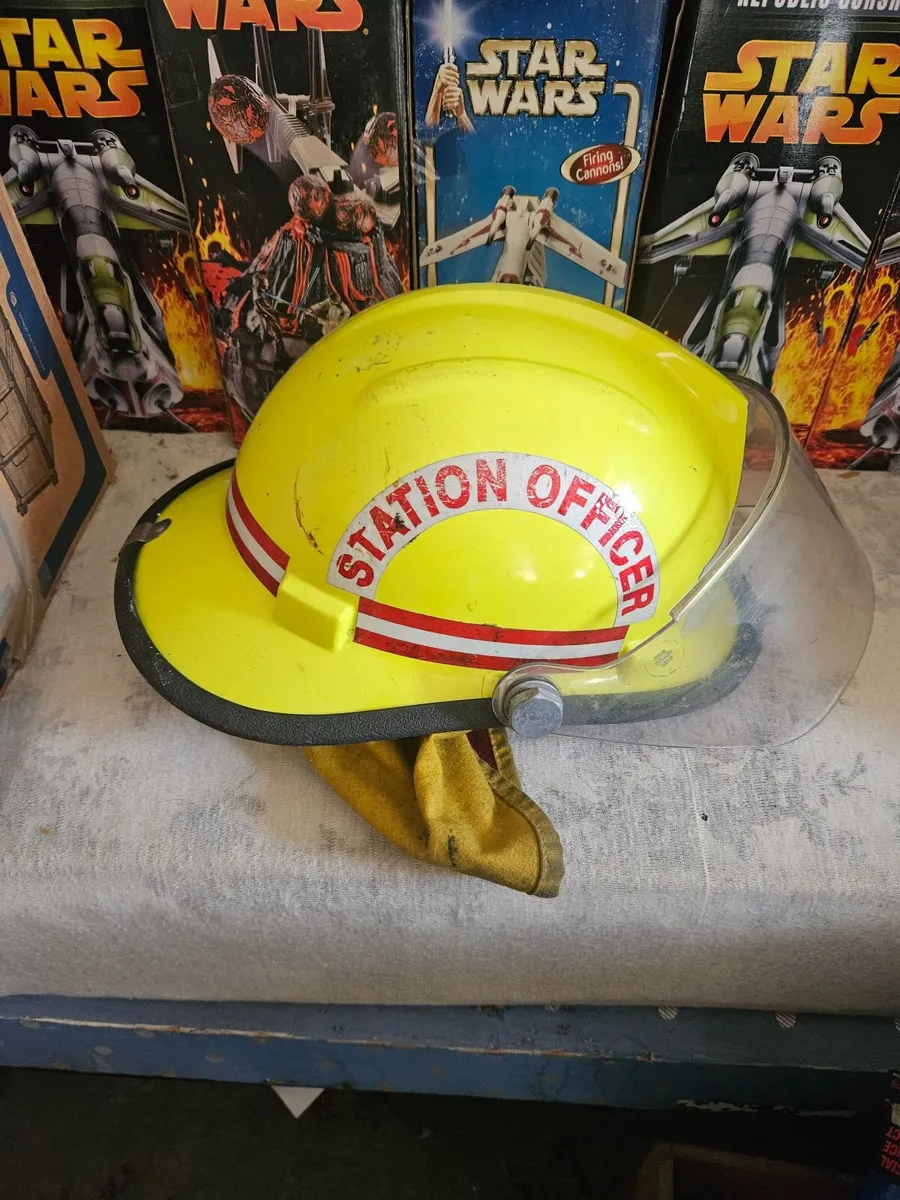 Vintage Australian Fire Fighter Helmet - Image 3