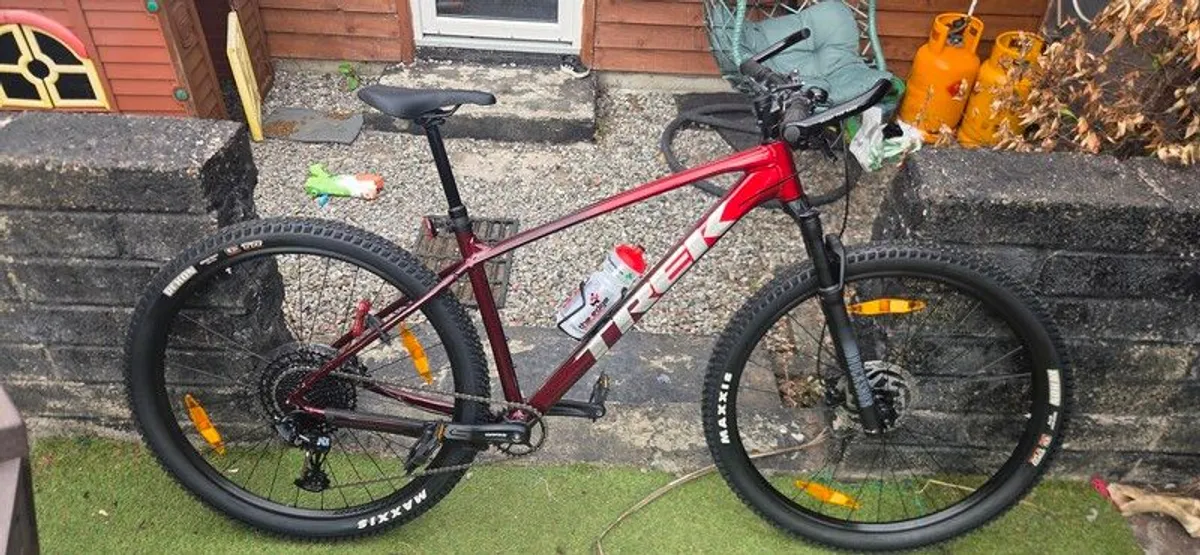 Trek Marlin 7 Gen 3 (brand new) - Image 2