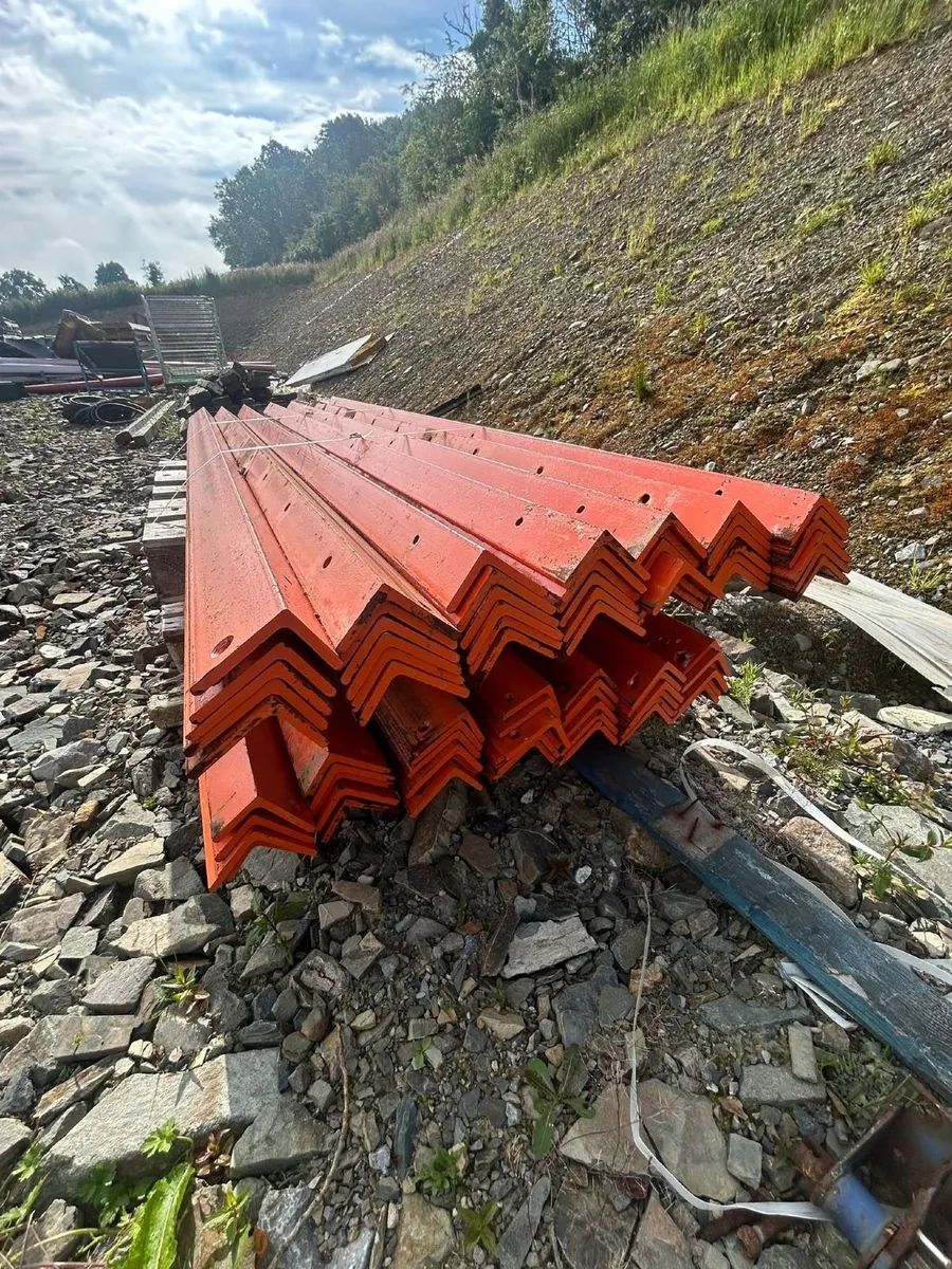 Heavy angle - Image 1
