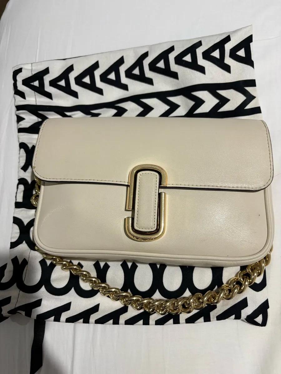 Marc Jacobs the J Marc shoulder bag cream and gold - Image 1